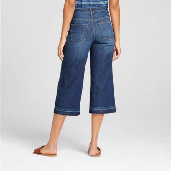 Universal thread + High Rise Wide-Leg Crop - Picture 2 of 7